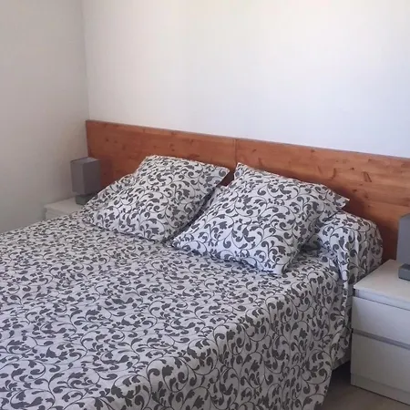 Appartement Renove 2 Pieces Avec Wifi A Balaruc-Les-Bains - Fr-1-680-27 *